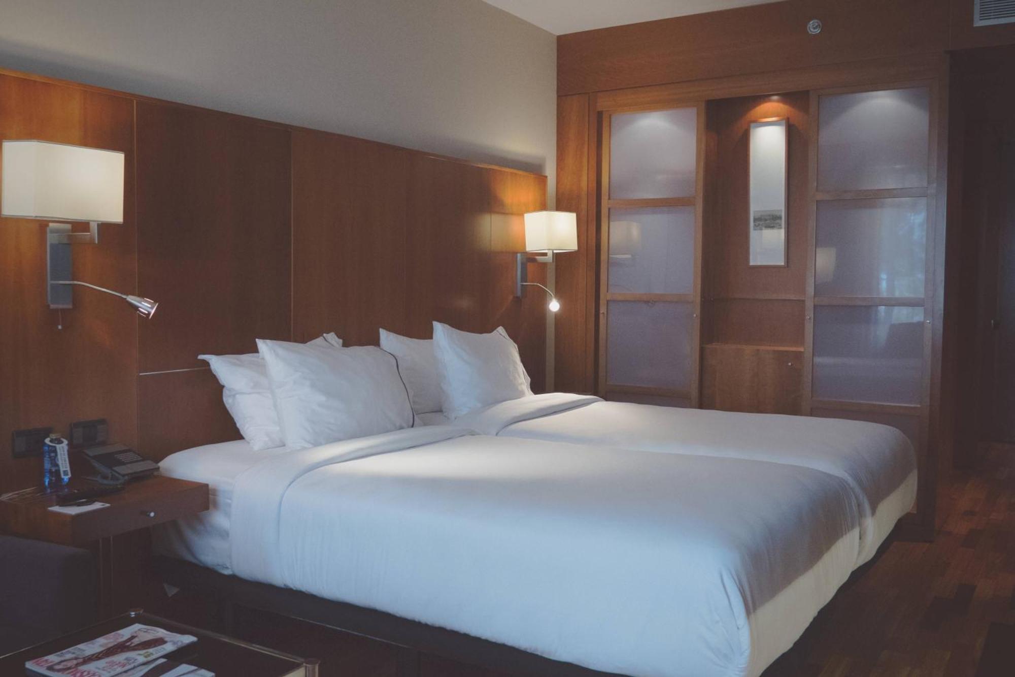 Ac Hotel Aitana By Marriott Madrid Exterior foto